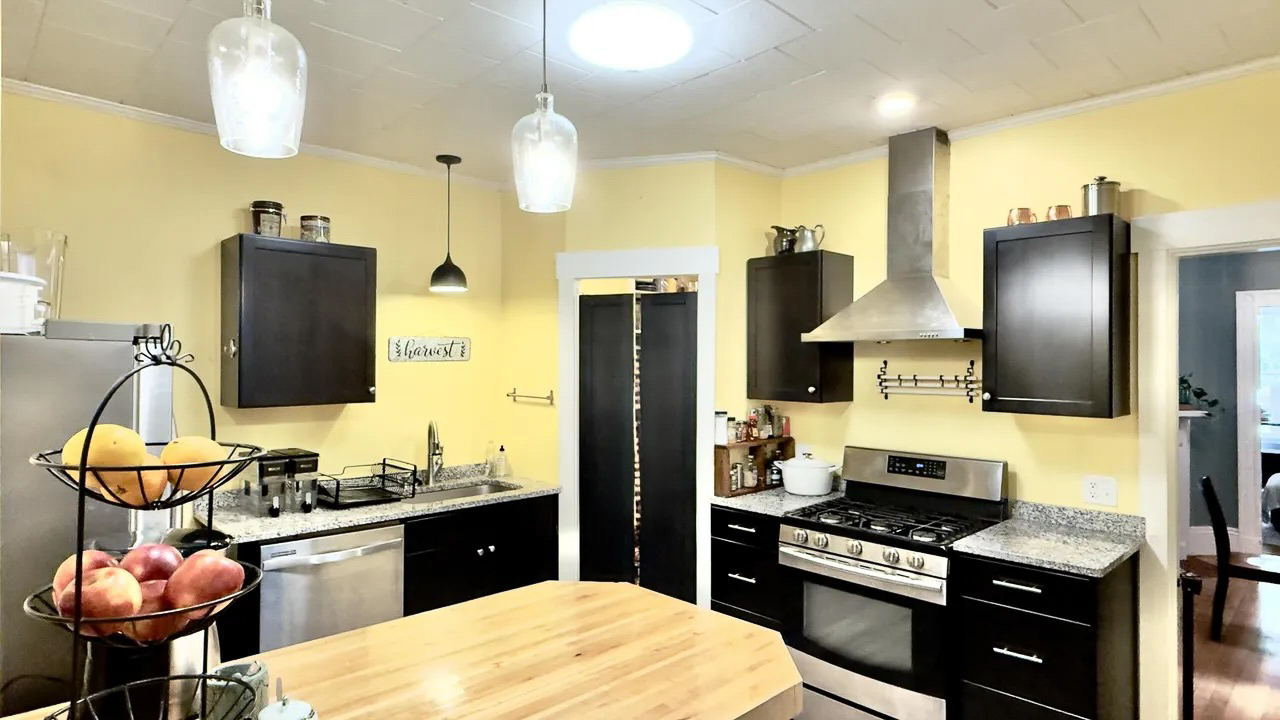 Property thumbnail image