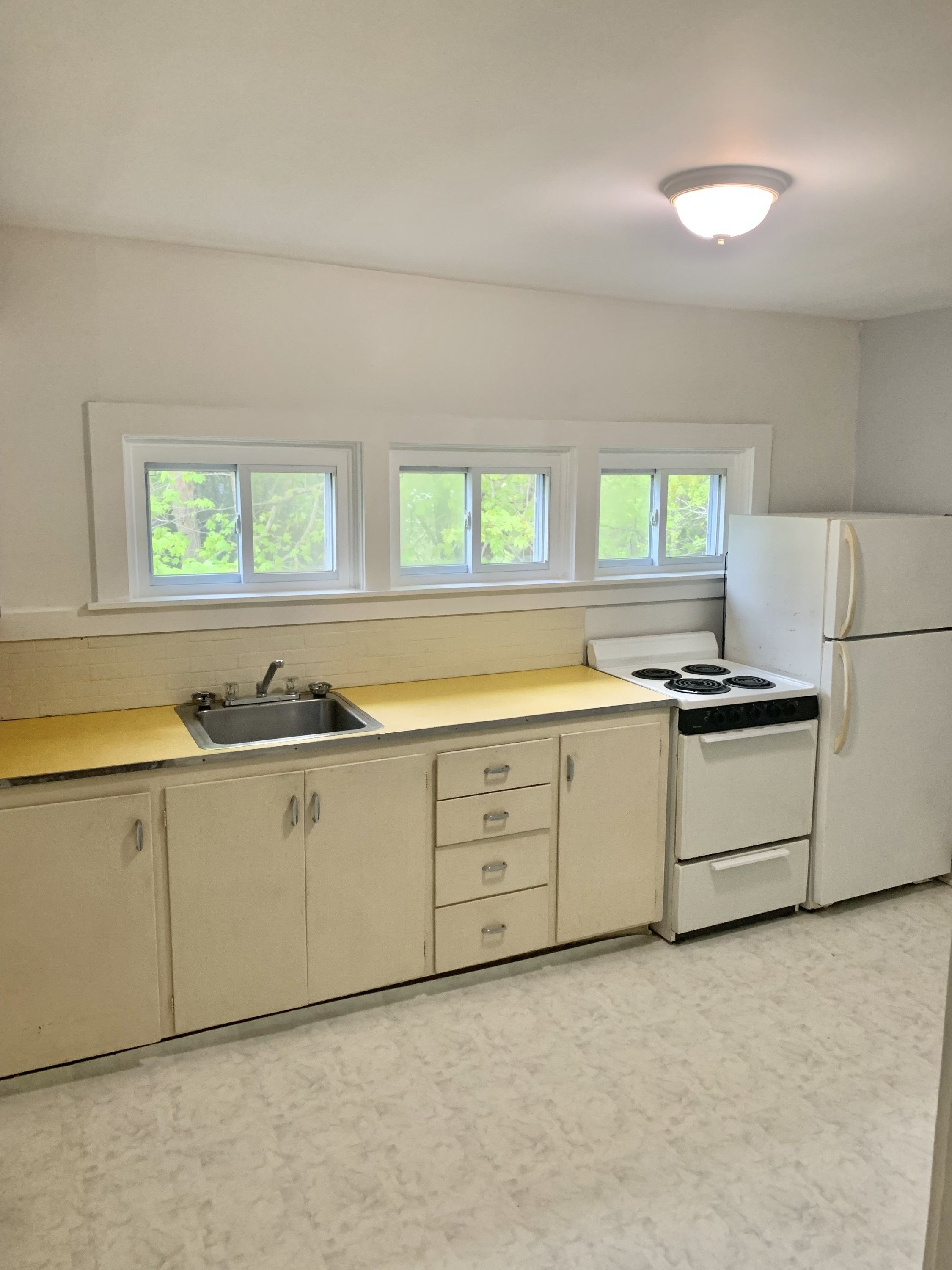 18 Pleasant Street - 3
