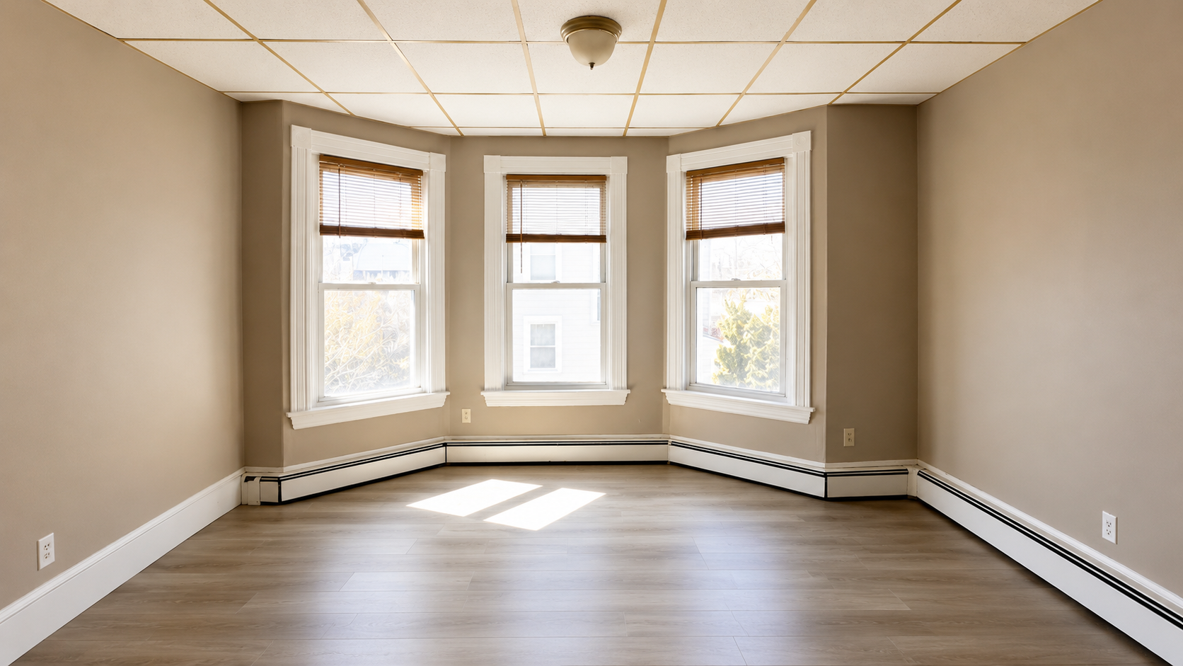 68 Howe Street - 2R